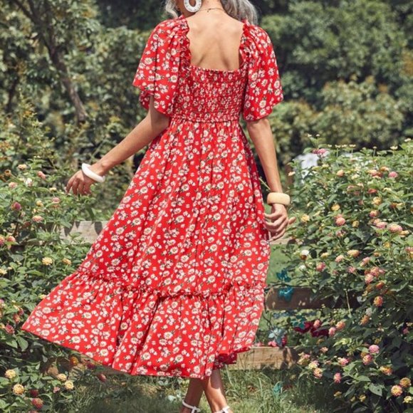 Square Neck Butterfly Sleeve Floral Dress - Picture 5 of 5